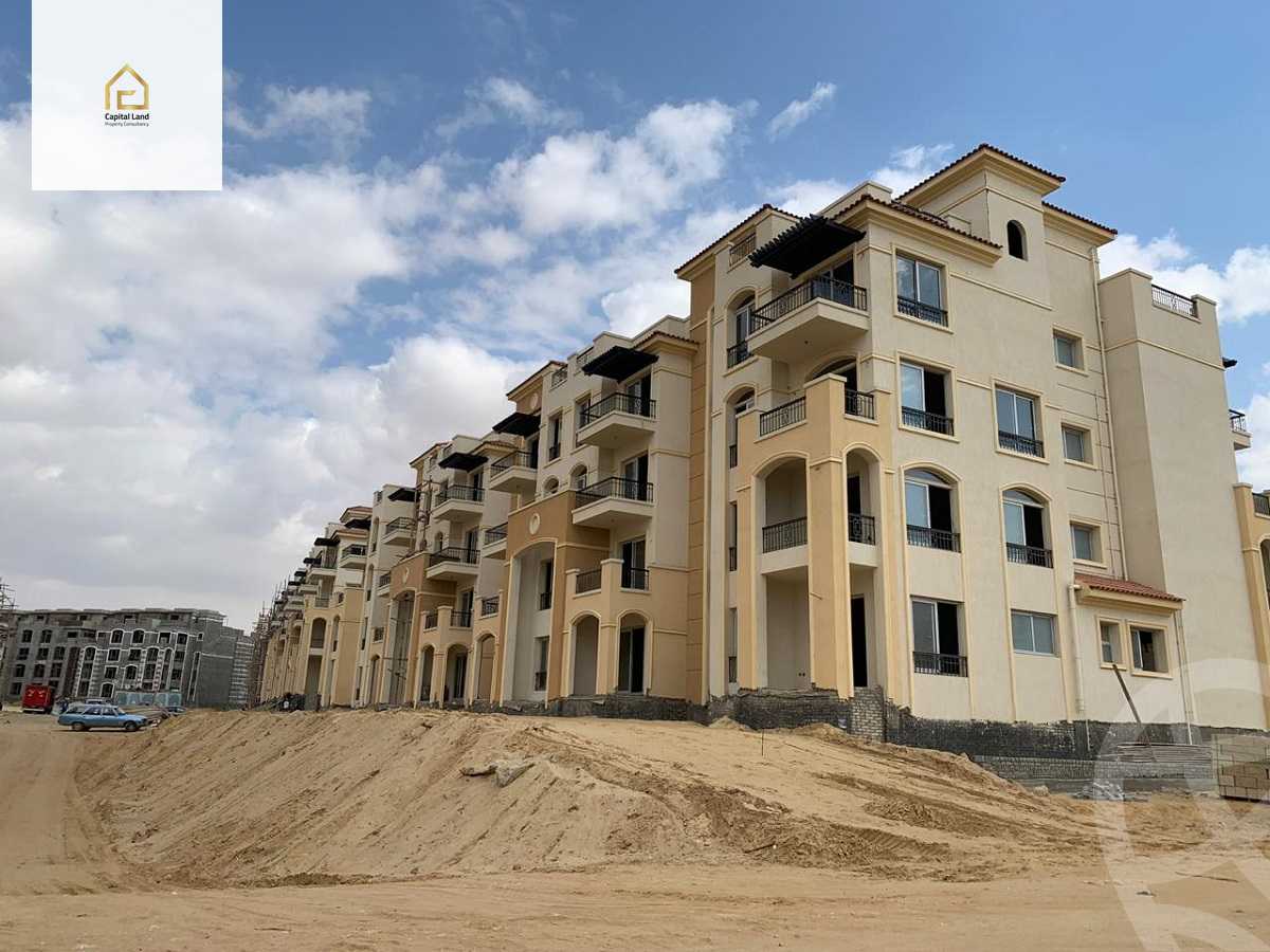 https://aqarmap.com.eg/ar/listing/5410875-for-sale-cairo-new-cairo-compounds-stwn-ryzydns-by-ar-y-llttwyr
