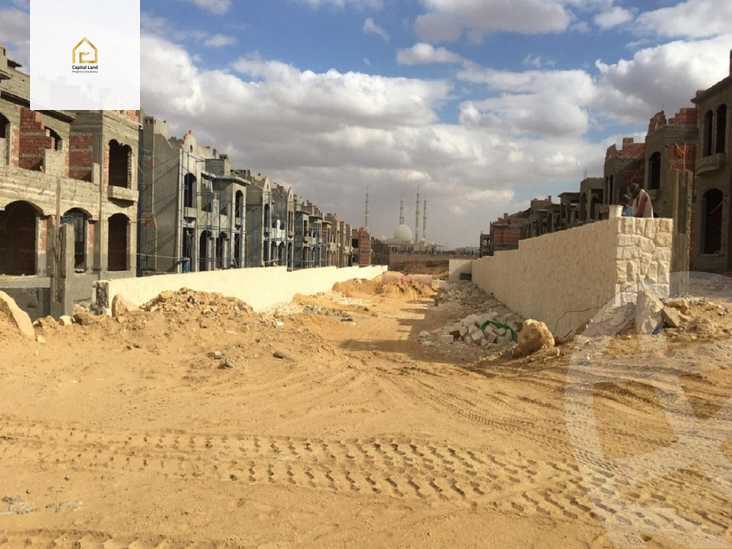 https://aqarmap.com.eg/en/listing/5348434-for-sale-cairo-new-cairo-compounds-el-patio-oro