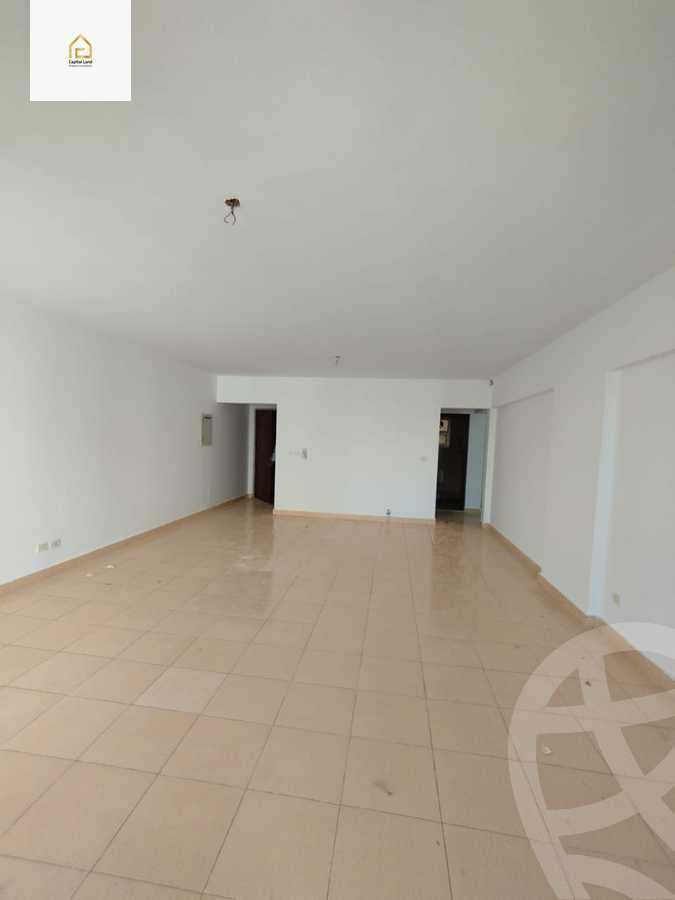 https://aqarmap.com.eg/en/listing/5120677-for-rent-cairo-new-cairo-lrhb-city-mtdd-lrhb-phase-8