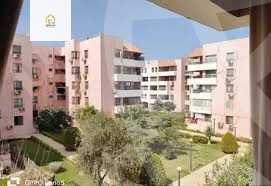 https://aqarmap.com.eg/ar/listing/5124489-for-sale-cairo-new-cairo-lrhb-city-phase-3-youssef-wahbi-st