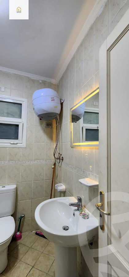 https://aqarmap.com.eg/ar/listing/5177769-for-rent-cairo-new-cairo-lrhb-city-mtdd-lrhb-phase-8
