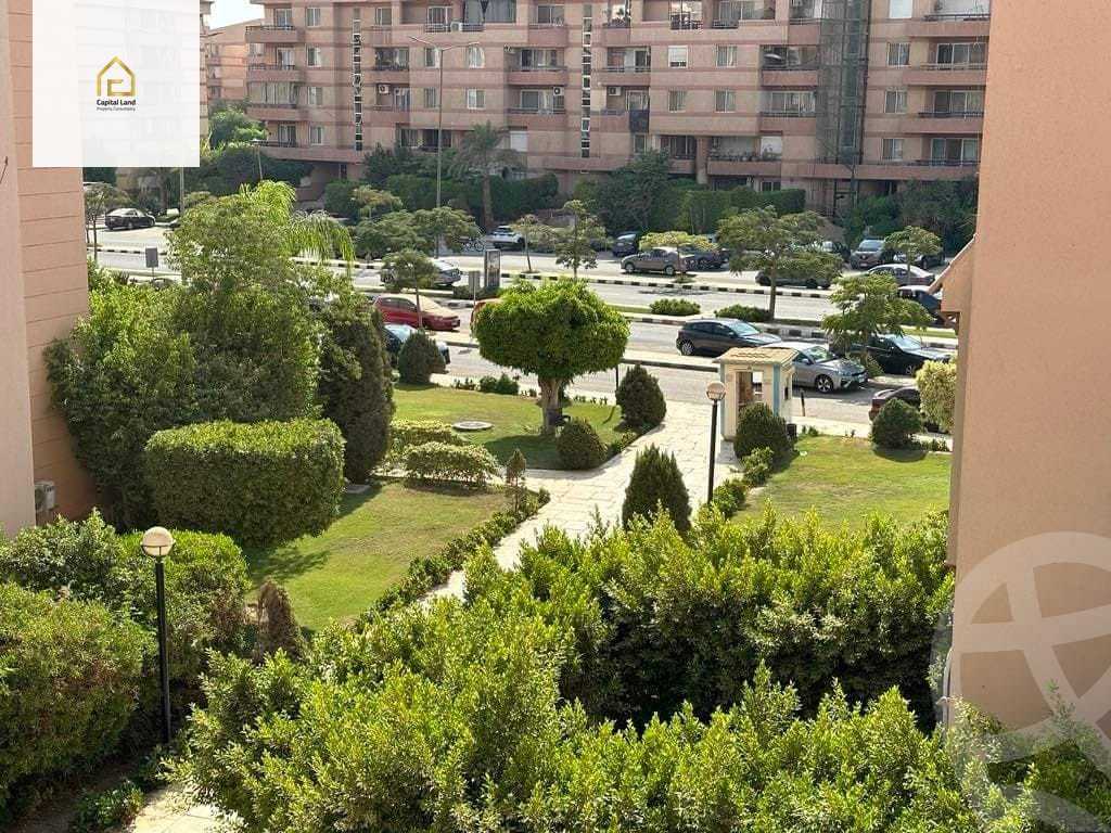https://aqarmap.com.eg/en/listing/5208844-for-sale-cairo-new-cairo-lrhb-city-phase-5-ibn-al-nafees-st