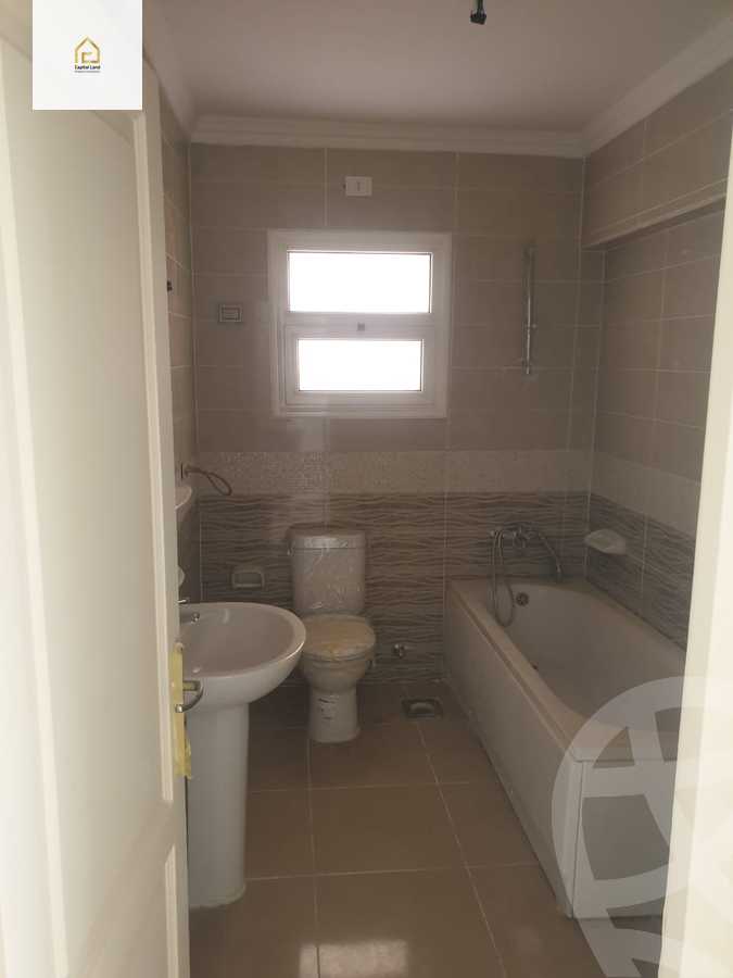 https://aqarmap.com.eg/en/listing/5214849-for-sale-cairo-new-cairo-lrhb-city-phase-7