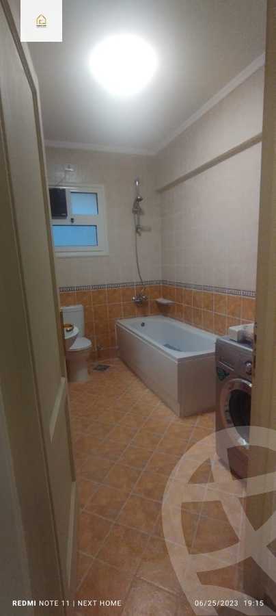 https://aqarmap.com.eg/en/listing/5217585-for-rent-cairo-new-cairo-lrhb-city-mtdd-lrhb-phase-10-farouk-el-baz-st