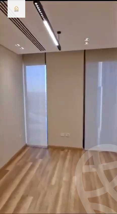 https://aqarmap.com.eg/en/listing/5230758-for-rent-cairo-new-cairo-compounds-hyde-park-centre-ville-hyde-park