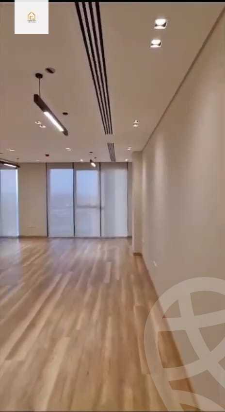 https://aqarmap.com.eg/en/listing/5230758-for-rent-cairo-new-cairo-compounds-hyde-park-centre-ville-hyde-park