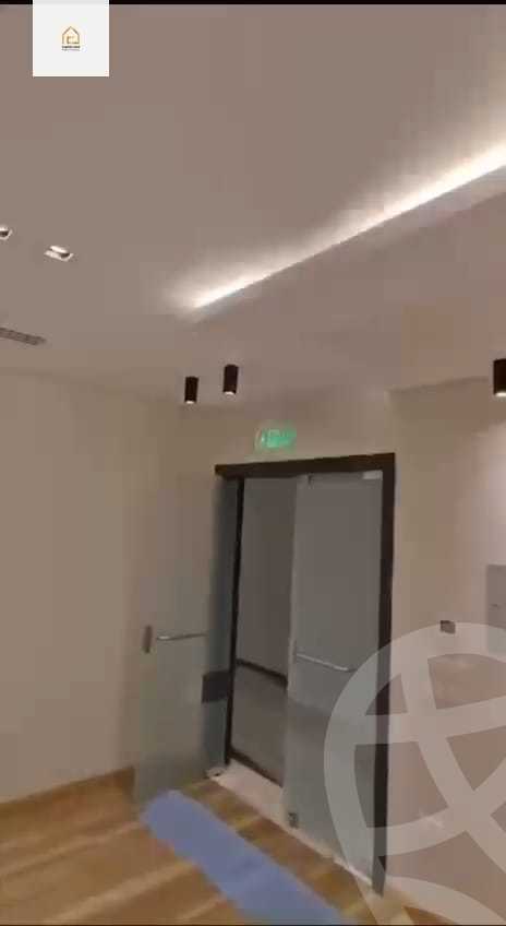https://aqarmap.com.eg/en/listing/5230758-for-rent-cairo-new-cairo-compounds-hyde-park-centre-ville-hyde-park