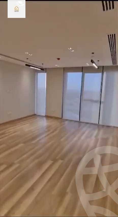 https://aqarmap.com.eg/en/listing/5230758-for-rent-cairo-new-cairo-compounds-hyde-park-centre-ville-hyde-park