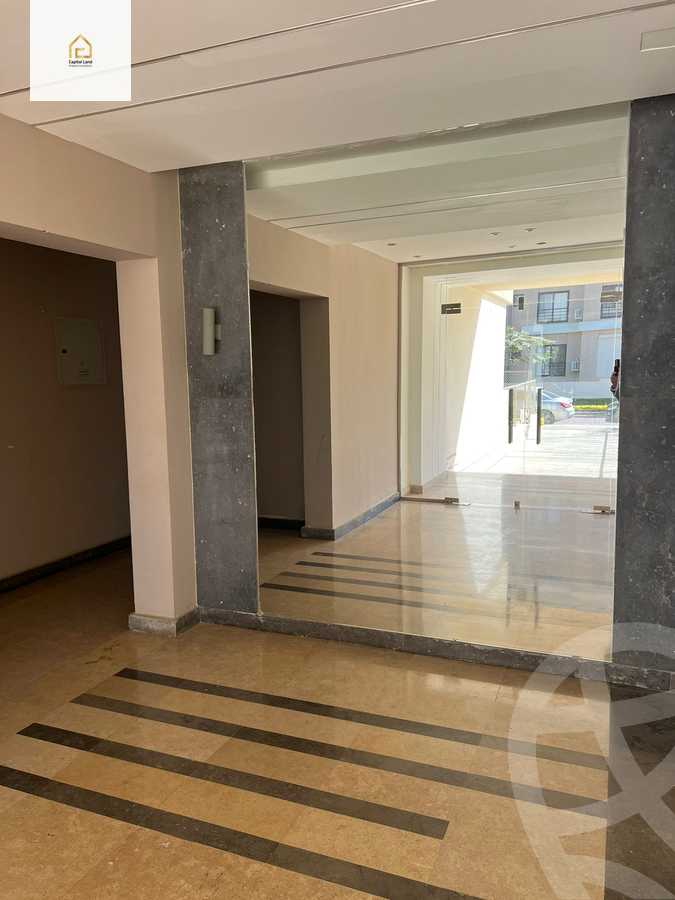 https://aqarmap.com.eg/ar/listing/5234912-for-sale-cairo-new-cairo-compounds-fifth-square