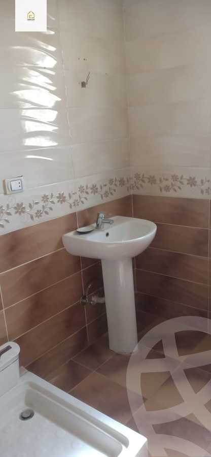 https://aqarmap.com.eg/en/listing/5250586-for-rent-cairo-new-cairo-el-ahyaa-third-neighborhood-street-16