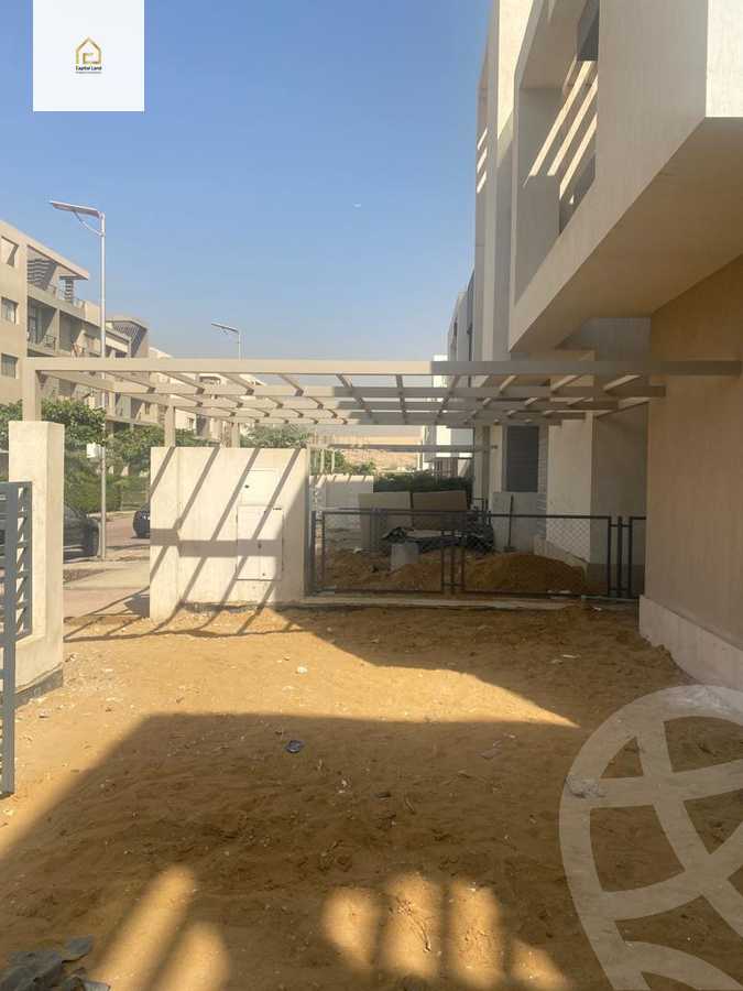 https://aqarmap.com.eg/ar/listing/5260176-for-sale-cairo-new-cairo-compounds-fifth-square