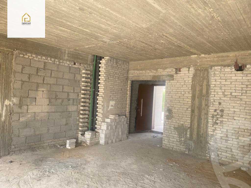 https://aqarmap.com.eg/ar/listing/5260176-for-sale-cairo-new-cairo-compounds-fifth-square
