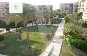 https://aqarmap.com.eg/en/listing/5275264-for-sale-cairo-new-cairo-lrhb-city-phase-4-mohammed-farid-st