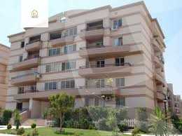 https://aqarmap.com.eg/en/listing/5275264-for-sale-cairo-new-cairo-lrhb-city-phase-4-mohammed-farid-st