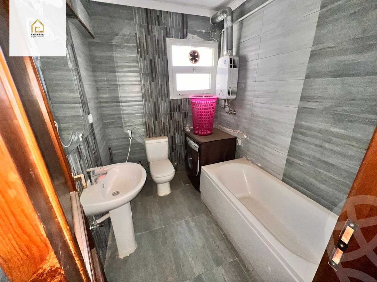 https://aqarmap.com.eg/en/listing/5275305-for-rent-cairo-new-cairo-lrhb-city-mtdd-lrhb-phase-10-farouk-el-baz-st