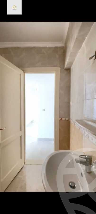 https://aqarmap.com.eg/en/listing/5277636-for-sale-cairo-new-cairo-lrhb-city-mtdd-lrhb-phase-7