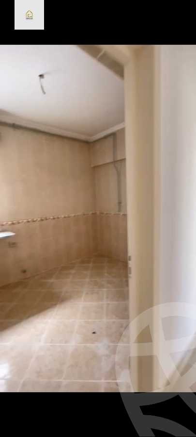 https://aqarmap.com.eg/en/listing/5277636-for-sale-cairo-new-cairo-lrhb-city-mtdd-lrhb-phase-7