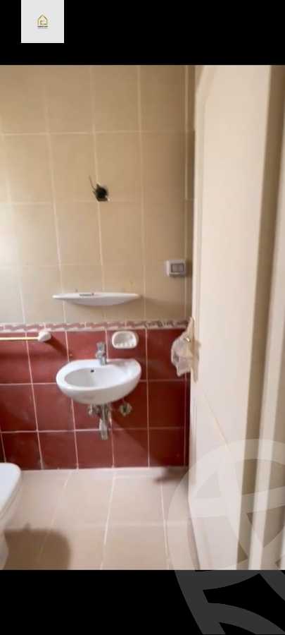 https://aqarmap.com.eg/en/listing/5277636-for-sale-cairo-new-cairo-lrhb-city-mtdd-lrhb-phase-7