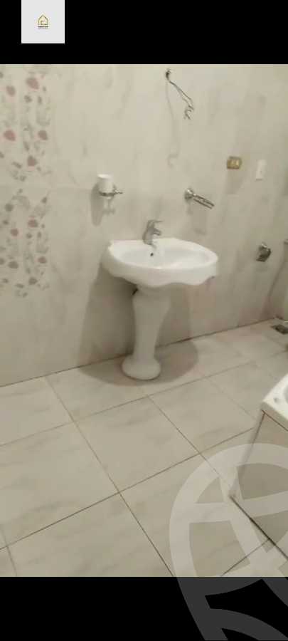 https://aqarmap.com.eg/en/listing/5306553-for-rent-cairo-new-cairo-el-yassamin-el-yasmeen-3-mohamed-rahim-st