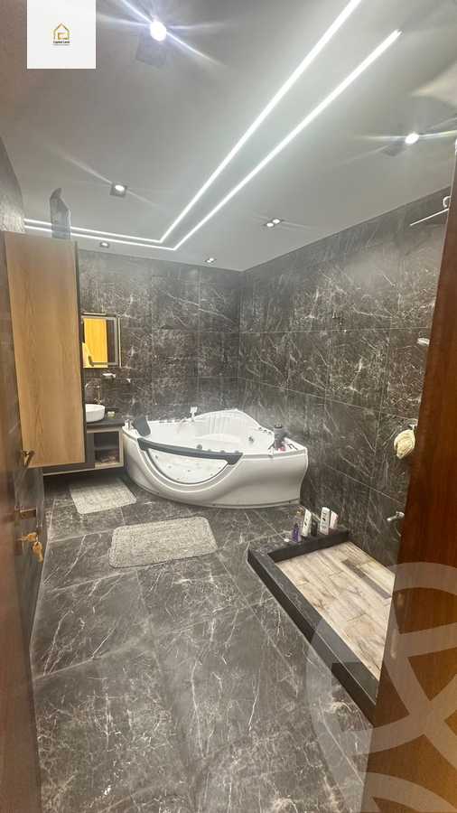 https://aqarmap.com.eg/en/listing/5317163-for-sale-cairo-new-cairo-compounds-sarai-elan-sarai-compound