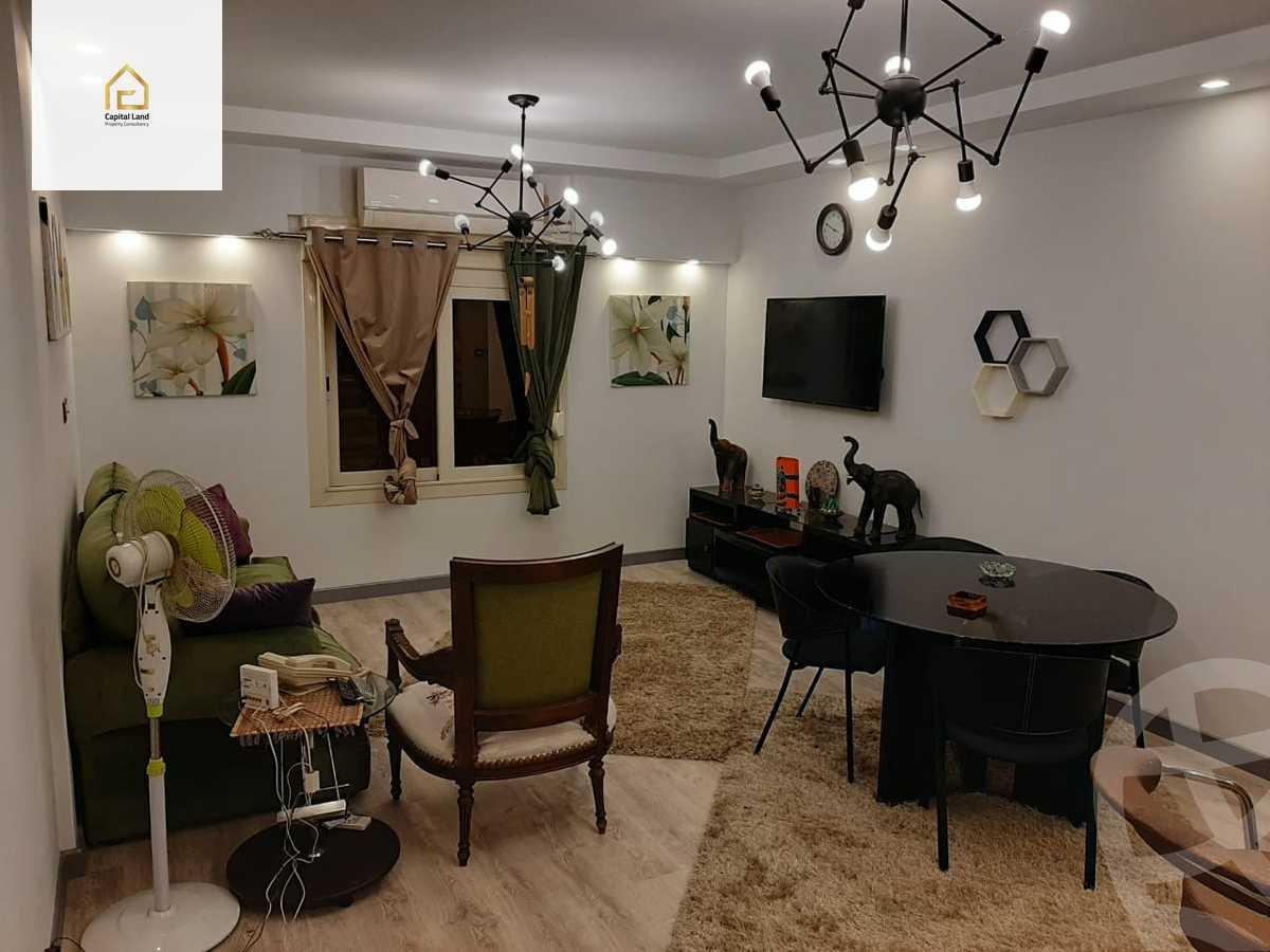 https://aqarmap.com.eg/en/listing/5319258-for-rent-cairo-new-cairo-lrhb-city-phase-2-osama-ibn-zaid-st