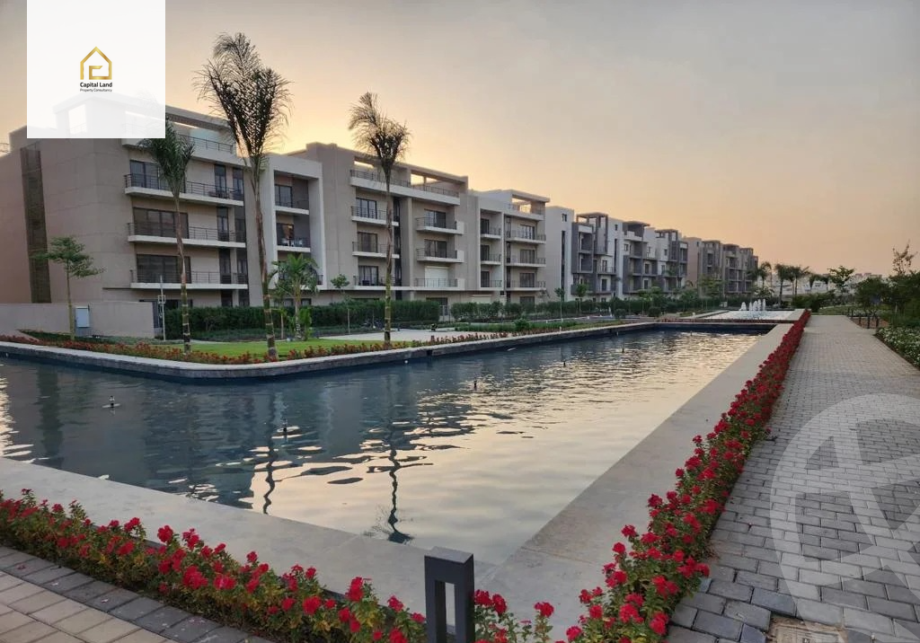 https://aqarmap.com.eg/ar/listing/5333356-for-sale-cairo-new-cairo-compounds-mwn-ryzydns-lmrsm-llttwyr