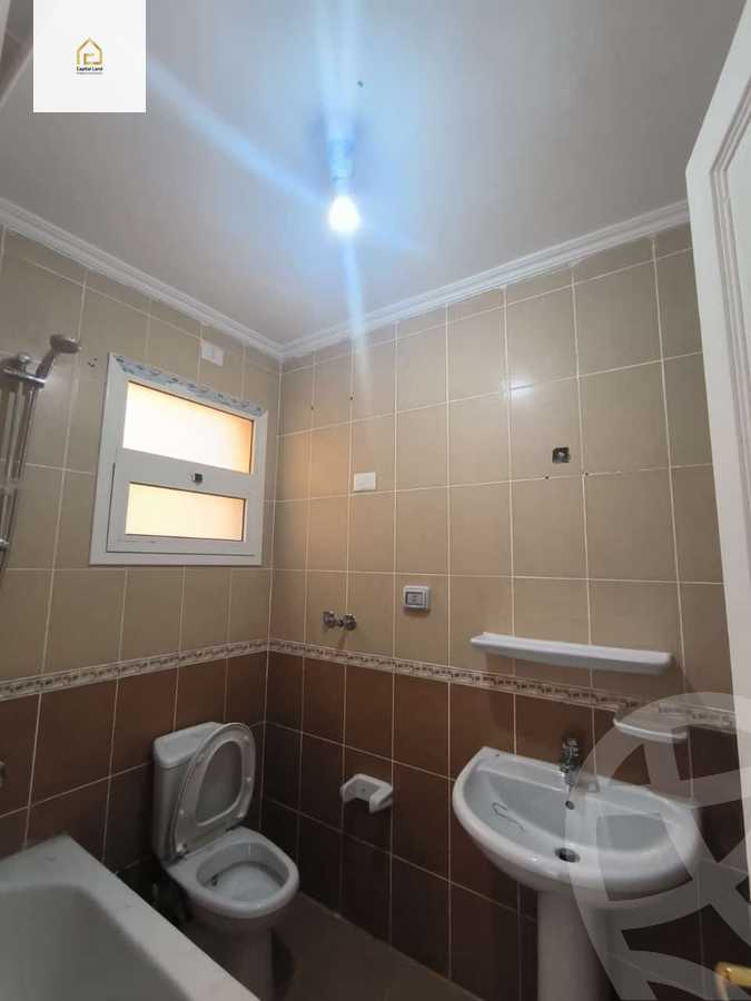 https://aqarmap.com.eg/en/listing/5341306-for-sale-cairo-new-cairo-lrhb-city-phase-7