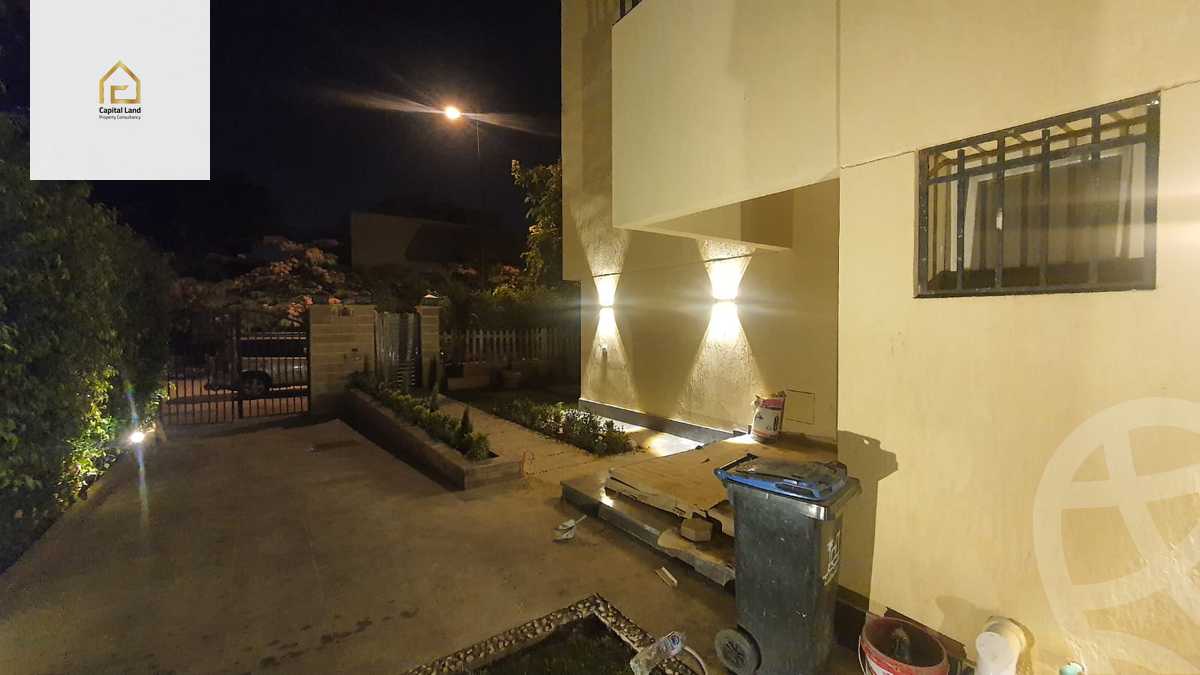 https://aqarmap.com.eg/en/listing/5341408-for-sale-cairo-new-cairo-lrhb-city-phase-3-mahmoud-el-shareef-st