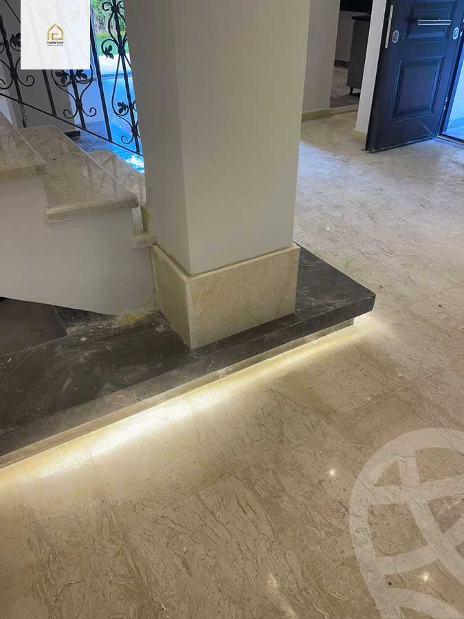 https://aqarmap.com.eg/en/listing/5341408-for-sale-cairo-new-cairo-lrhb-city-phase-3-mahmoud-el-shareef-st