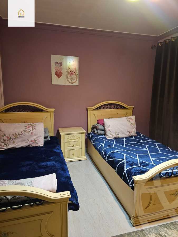 https://aqarmap.com.eg/en/listing/5341472-for-sale-cairo-new-cairo-lrhb-city-phase-1-ahmed-rami-st