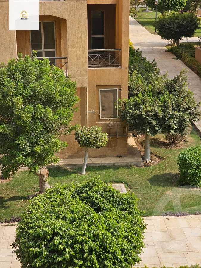 https://aqarmap.com.eg/en/listing/5341472-for-sale-cairo-new-cairo-lrhb-city-phase-1-ahmed-rami-st