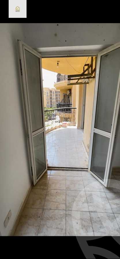 https://aqarmap.com.eg/en/listing/5343063-for-sale-cairo-new-cairo-lrhb-city-mtdd-lrhb-phase-9
