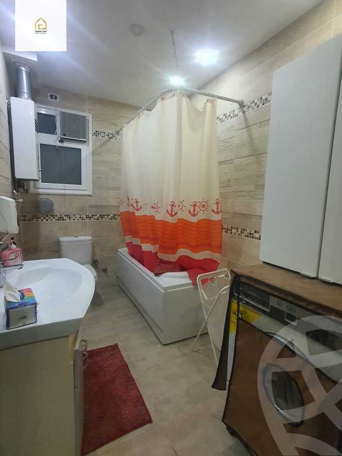 https://aqarmap.com.eg/en/listing/5343095-for-sale-cairo-new-cairo-lrhb-city-phase-4-mostafa-el-nahaas-st