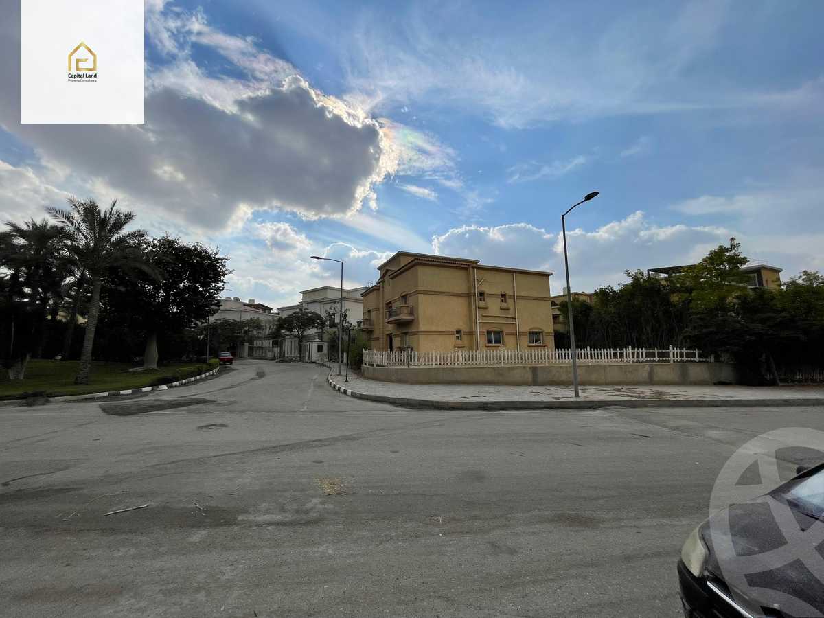 https://aqarmap.com.eg/en/listing/5343156-for-sale-cairo-new-cairo-lrhb-city-mtdd-lrhb-phase-8