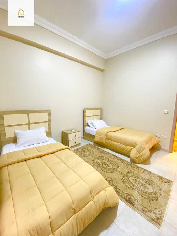 https://aqarmap.com.eg/en/listing/5348351-for-rent-cairo-new-cairo-compounds-el-mostashareen-compound