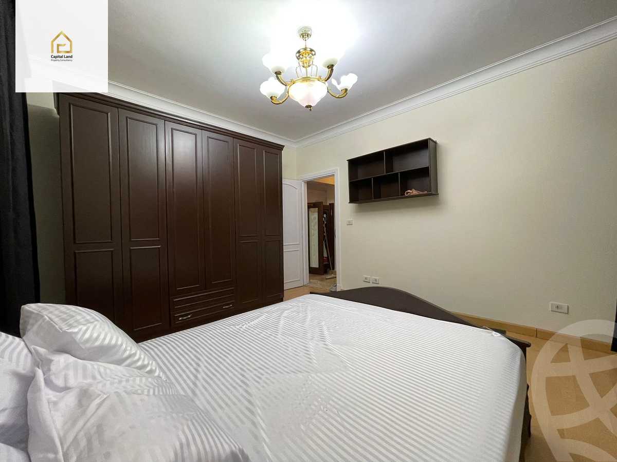 https://aqarmap.com.eg/en/listing/5348444-for-rent-cairo-new-cairo-lrhb-city-phase-2-osama-ibn-zaid-st