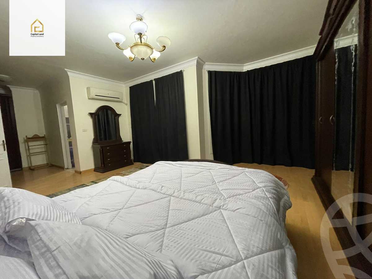 https://aqarmap.com.eg/en/listing/5348444-for-rent-cairo-new-cairo-lrhb-city-phase-2-osama-ibn-zaid-st