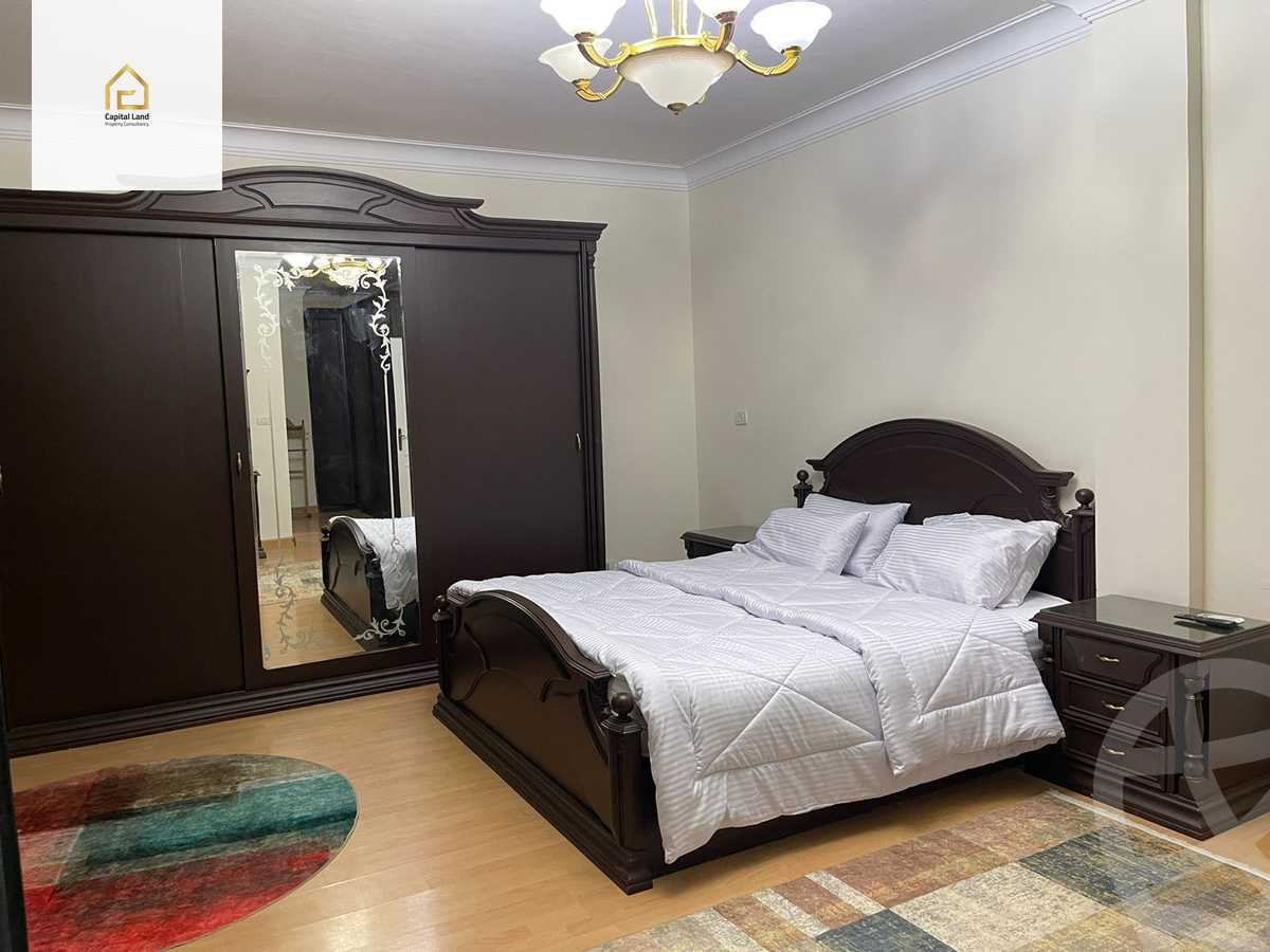 https://aqarmap.com.eg/en/listing/5348444-for-rent-cairo-new-cairo-lrhb-city-phase-2-osama-ibn-zaid-st