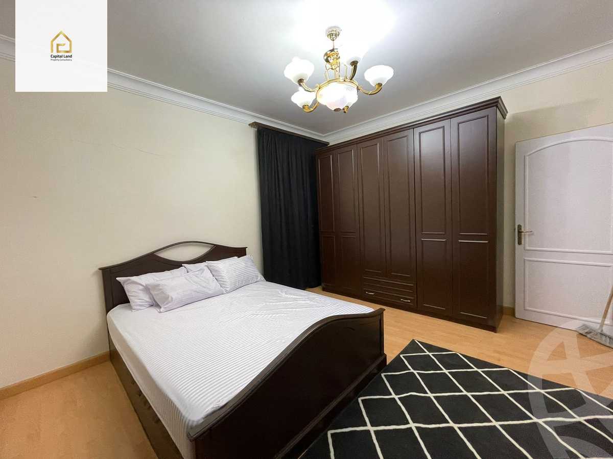 https://aqarmap.com.eg/en/listing/5348444-for-rent-cairo-new-cairo-lrhb-city-phase-2-osama-ibn-zaid-st