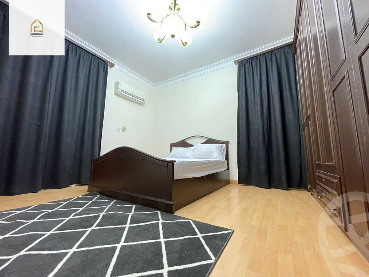 https://aqarmap.com.eg/en/listing/5348444-for-rent-cairo-new-cairo-lrhb-city-phase-2-osama-ibn-zaid-st