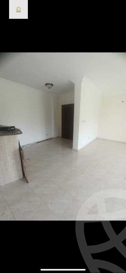 https://aqarmap.com.eg/en/listing/5372343-for-sale-cairo-new-cairo-lrhb-city-phase-4-saad-zaghloul-st