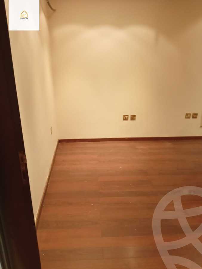 https://aqarmap.com.eg/en/listing/5374652-for-rent-cairo-new-cairo-lrhb-city-phase-1-yehya-haki-st