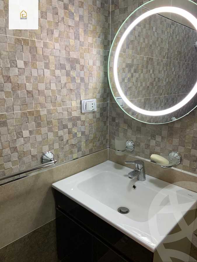 https://aqarmap.com.eg/en/listing/5375452-for-sale-cairo-new-cairo-compounds-sarai-taval-sarai