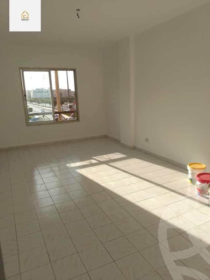https://aqarmap.com.eg/ar/listing/5379586-for-rent-cairo-new-cairo-lrhb-city-phase-1-ali-amin-st