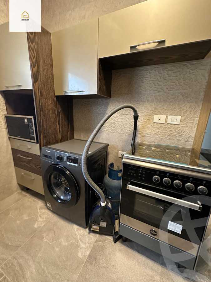 https://aqarmap.com.eg/ar/listing/5379773-for-rent-cairo-new-cairo-compounds-fifth-square