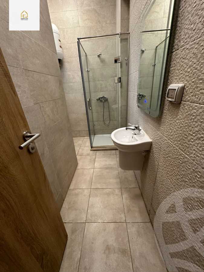 https://aqarmap.com.eg/ar/listing/5380040-for-rent-cairo-new-cairo-compounds-fifth-square