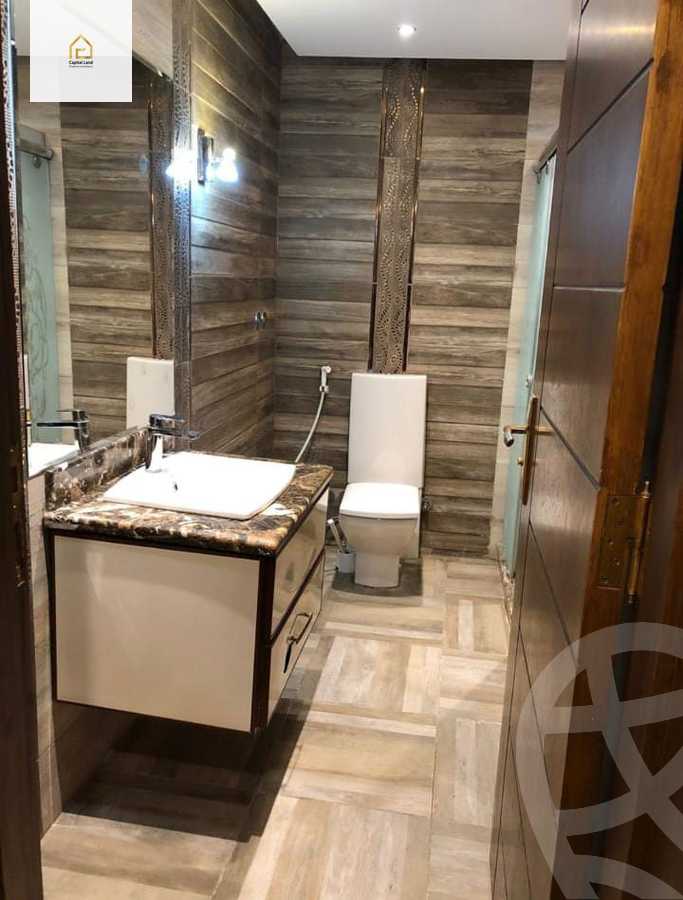 https://aqarmap.com.eg/en/listing/5382739-for-sale-cairo-new-cairo-lrhb-city-phase-5-ibn-al-nafees-st