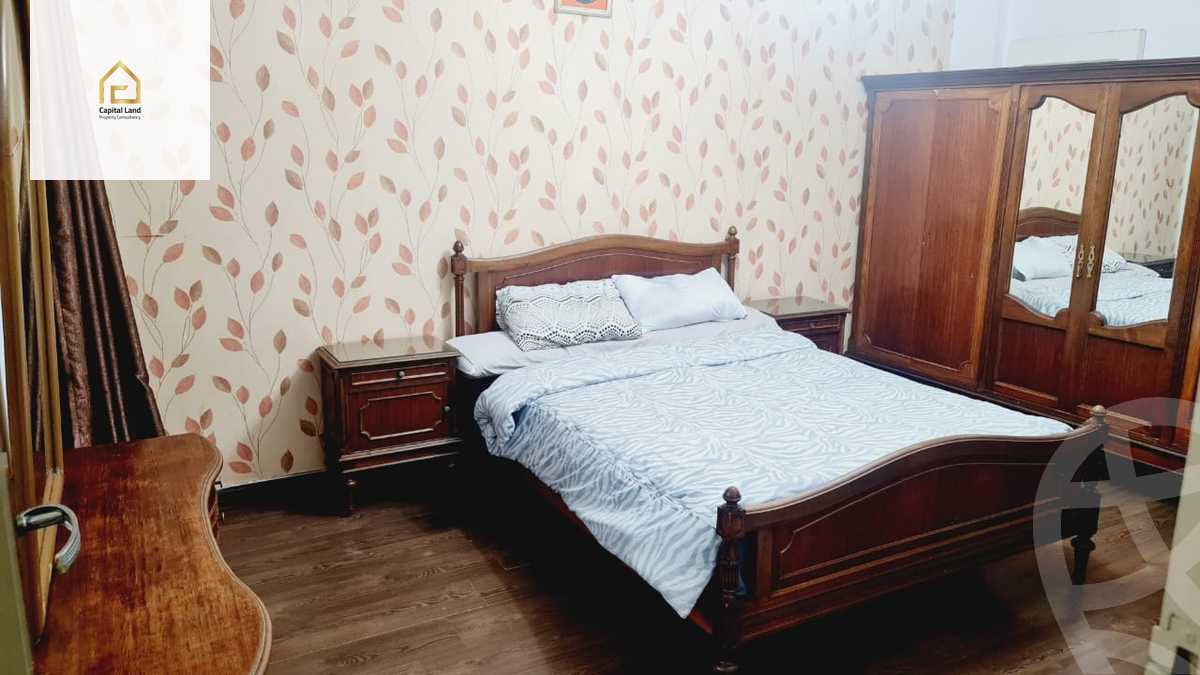 https://aqarmap.com.eg/ar/listing/5395726-for-rent-cairo-new-cairo-lrhb-city-phase-1-ahmed-rami-st