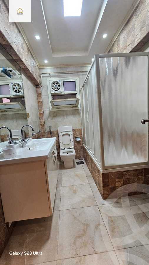 https://aqarmap.com.eg/ar/listing/5408947-for-rent-cairo-new-cairo-lrhb-city-mtdd-lrhb-phase-9