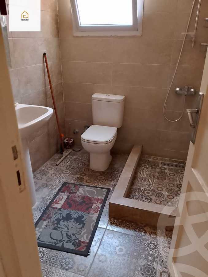 https://aqarmap.com.eg/en/listing/5411312-for-rent-cairo-new-cairo-lrhb-city-phase-2-osama-ibn-zaid-st